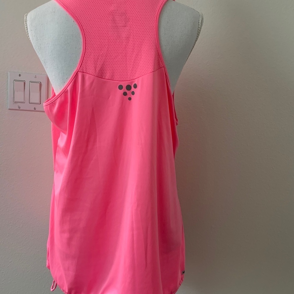 Sports top - Picture 3 of 6